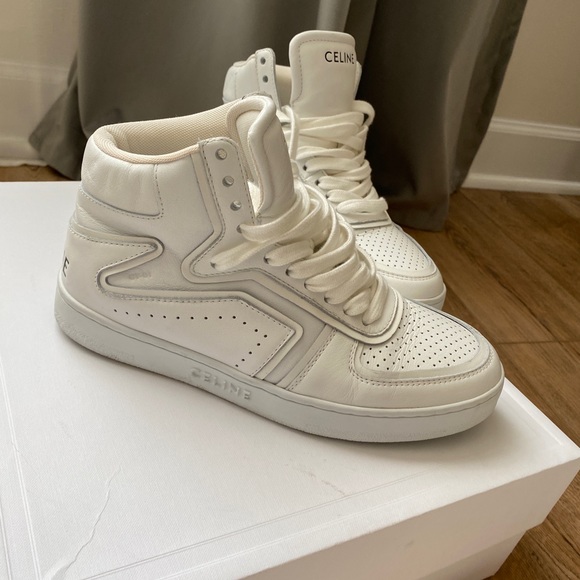 Celine Sneakers woman size 36 ( fits small) so regular 37 like new!!! - Picture 14 of 16